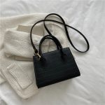 sac a main noir petit croco