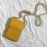 sac bandouliere telephone jaune